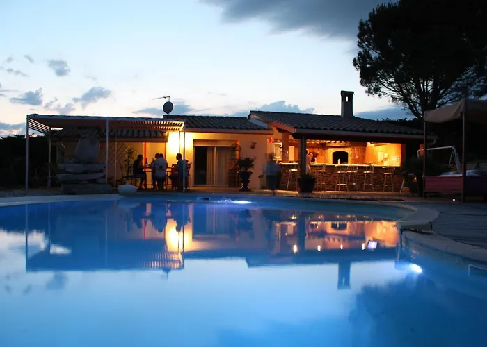 Pour Personne En Déplacement Apartamento Issel